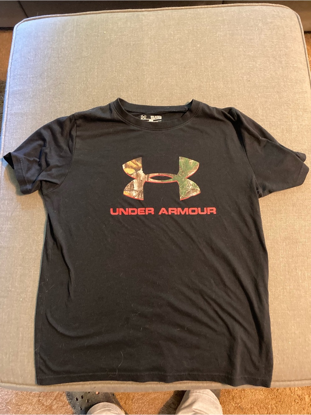 Under Armour Black Short-Sleeve Crew Tee with Camo Logo and Red Text